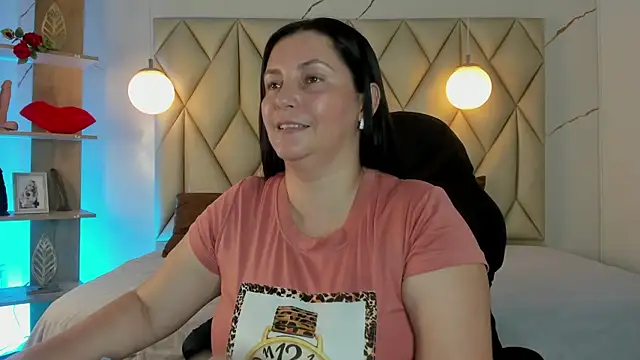 Snapshot of angelswets chatting on 07.12.26 angelswets online show from 07.12.26