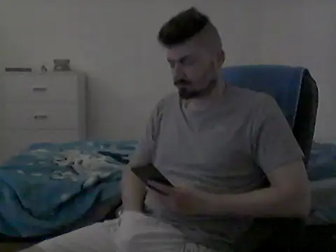 Hkl95555 online show from 10.10.25