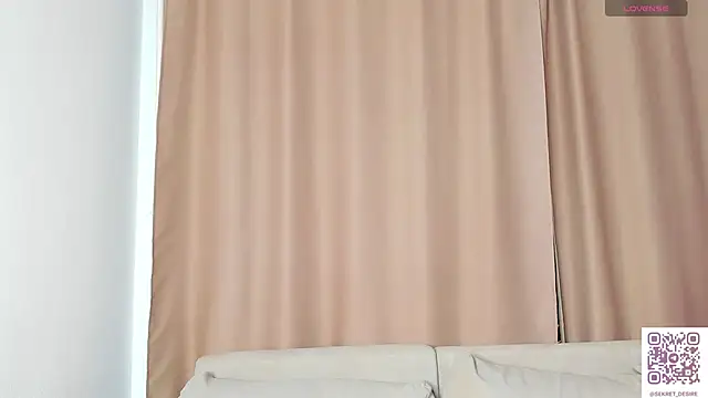 sincere shyness online show from 03.16.25