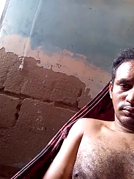 Snapshot of 68_Toni chatting on 11.24.25 68 Toni online show from 11.24.25