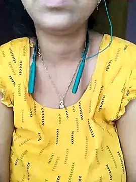 Snapshot of sexyvidhya chatting on 03.08.25 sexyvidhya online show from 03.08.25