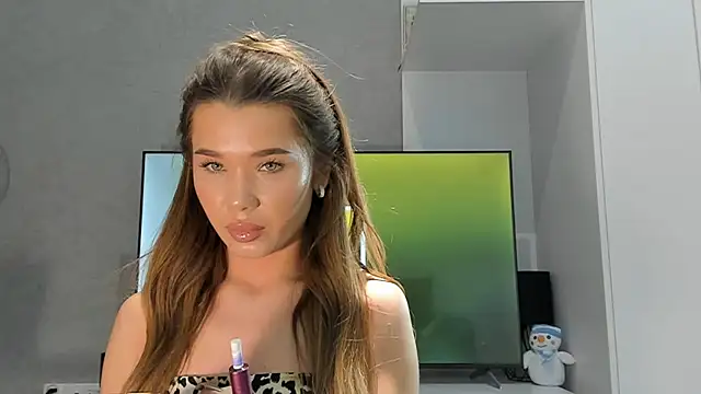 Snapshot of predatory_fury chatting on 02.06.25 predatory fury online show from 02.06.25