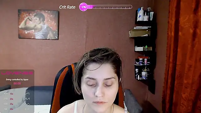 Snapshot of womanstrong78 chatting on 12.24.24 womanstrong78 online show from 12.24.24