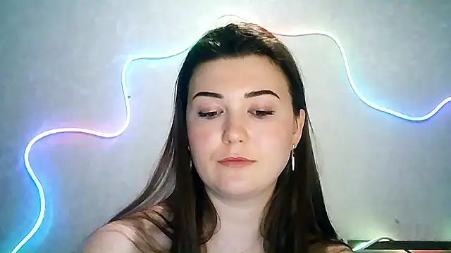 Snapshot of SeductiveTati chatting on 09.10.25 SeductiveTati online show from 09.10.25