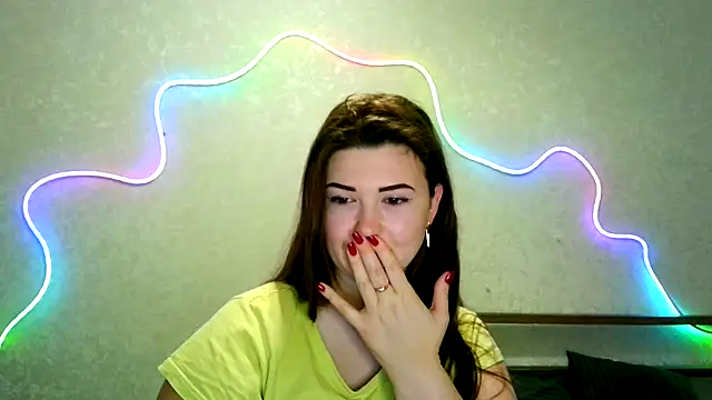 Snapshot of SeductiveTati chatting on 10.12.25 SeductiveTati online show from 10.12.25