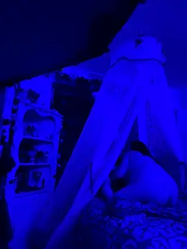 Snapshot of couplelti2 chatting on 01.25.25 couplelti2 online show from 01.25.25