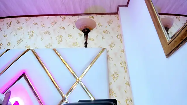 LaurenHu online show from 01.11.25