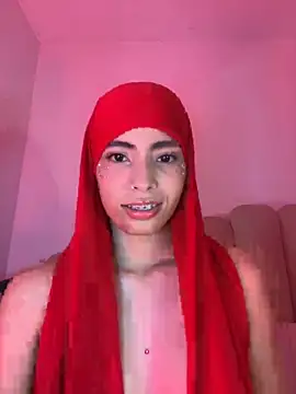 Snapshot of jhalila chatting on 10.20.25 jhalila online show from 10.20.25