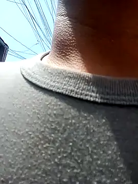 Snapshot of PequeArely chatting on 12.01.24 PequeArely online show from 12.01.24