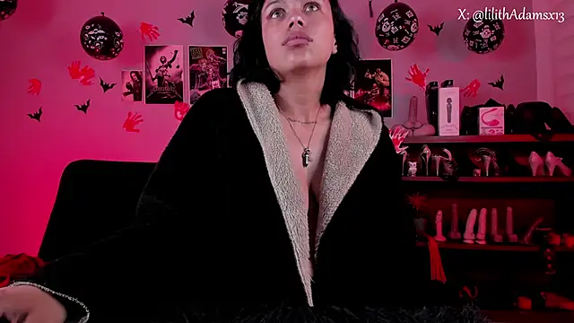 lilith-deveraux online show from 11.14.25