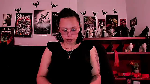 lilith-deveraux online show from 06.23.26