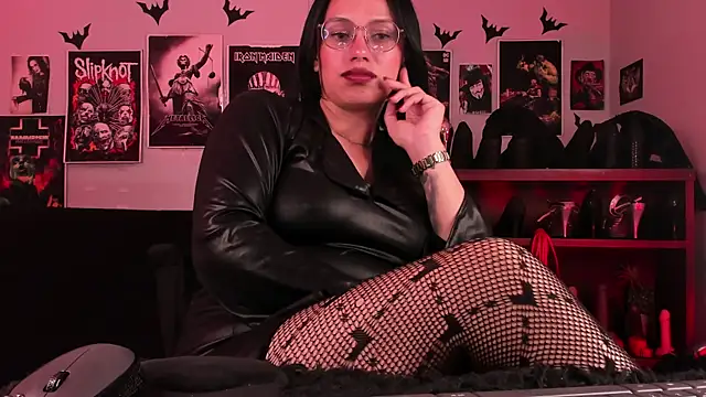 lilith-deveraux online show from 07.28.26