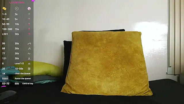 Snapshot of virtual_charm chatting on 02.05.26 virtual charm online show from 02.05.26