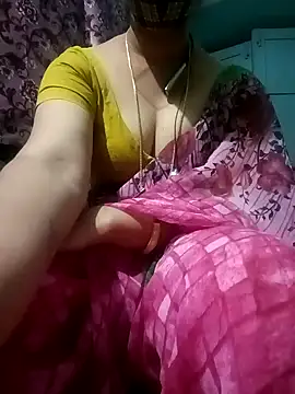 Snapshot of gunjan22 chatting on 01.12.25 gunjan22 online show from 01.12.25