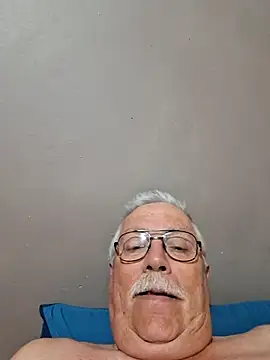 NawtyB1965 online show from 09.16.25