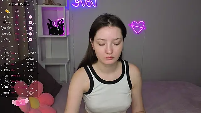 Fairyy Moon online show from 10.13.25