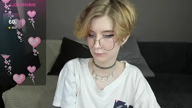 Angel Jules online show from 02.23.25