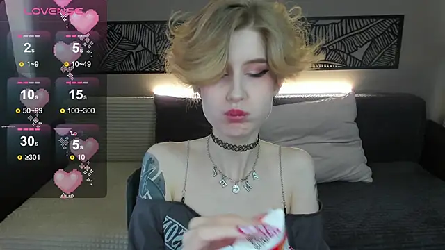 Angel Jules online show from 03.22.25