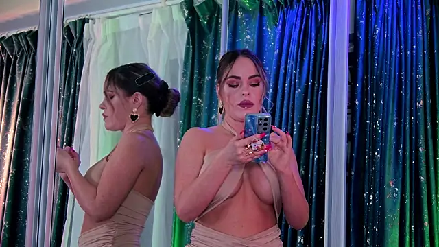 Snapshot of RoseEvann chatting on 02.20.26 RoseEvann online show from 02.20.26