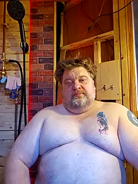 Snapshot of alienbunny chatting on 01.15.25 alienbunny online show from 01.15.25