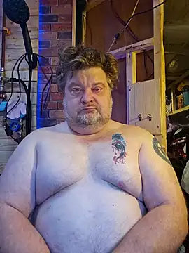 Snapshot of alienbunny chatting on 01.24.25 alienbunny online show from 01.24.25