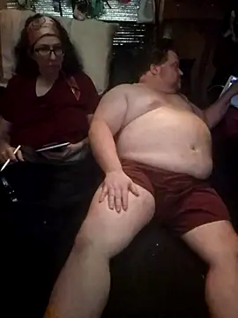 Snapshot of alienbunny chatting on 03.05.25 alienbunny online show from 03.05.25