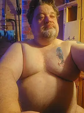 Snapshot of alienbunny chatting on 01.14.26 alienbunny online show from 01.14.26