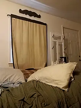 Snapshot of Cooperstone chatting on 03.17.25 Cooperstone online show from 03.17.25