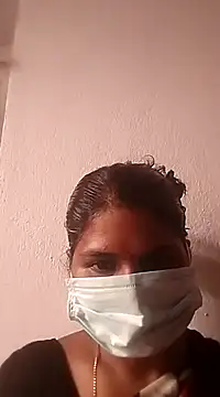 Snapshot of sruthi_telugu chatting on 12.13.24 sruthi telugu online show from 12.13.24