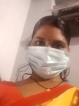 Snapshot of sruthi_telugu chatting on 12.16.24 sruthi telugu online show from 12.16.24