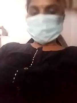 Snapshot of sruthi_telugu chatting on 12.24.24 sruthi telugu online show from 12.24.24