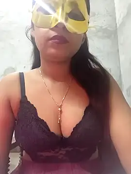 Shanaya Hotty online show from 12.09.24