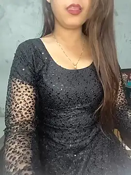 Shanaya Hotty online show from 01.09.25