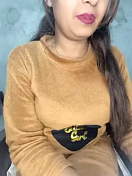 Shanaya Hotty online show from 01.16.25