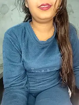 Shanaya Hotty online show from 01.20.25