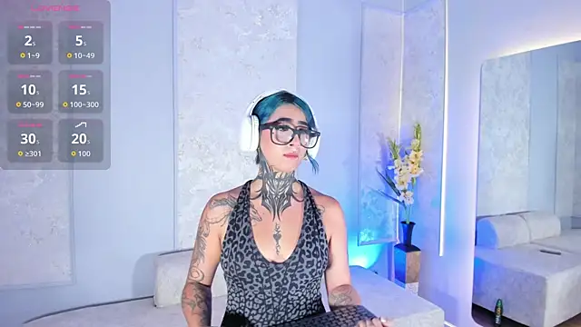Alahia Dangelo online show from 07.22.26