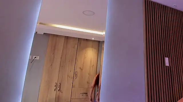 Snapshot of Eilin_clio chatting on 03.11.25 Eilin clio online show from 03.11.25