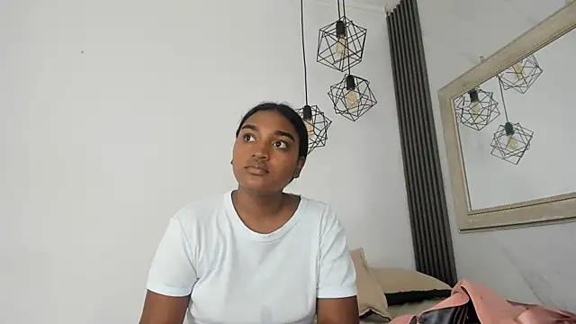 Snapshot of kayna_gomez chatting on 05.12.26 kayna gomez online show from 05.12.26