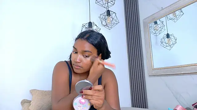 Snapshot of kayna_gomez chatting on 06.21.26 kayna gomez online show from 06.21.26