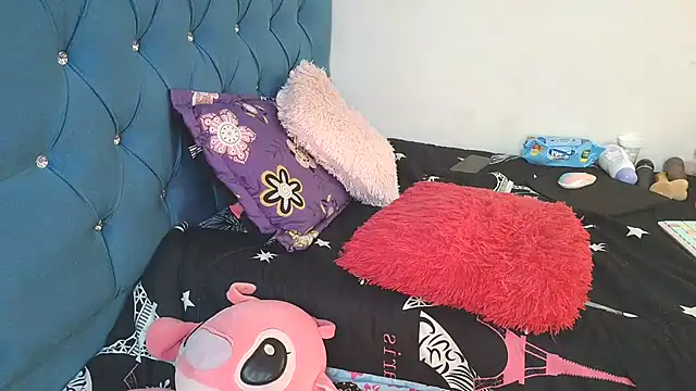 Snapshot of Milkdulce1 chatting on 01.15.26 Milkdulce1 online show from 01.15.26