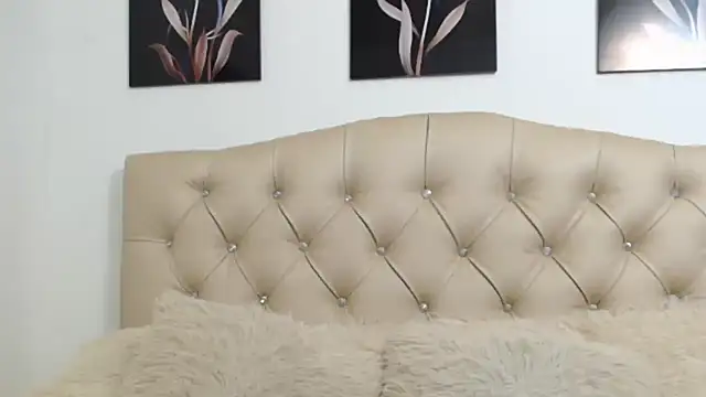 Snapshot of amaranta_f00x chatting on 03.18.25 amaranta f00x online show from 03.18.25