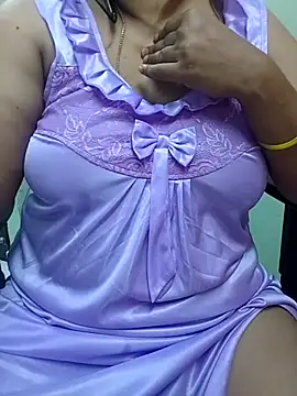 Snapshot of Sexy-Telugunayana2 chatting on 06.28.26 Sexy-Telugunayana2 online show from 06.28.26