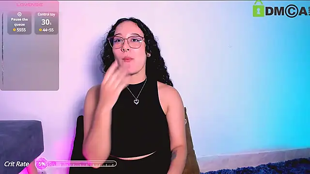 Snapshot of chunn_liioo chatting on 02.22.25 chunn liioo online show from 02.22.25