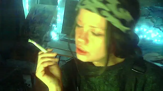 Snapshot of iva_spirit chatting on 02.07.25 iva spirit online show from 02.07.25