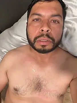 Snapshot of joselo8888 chatting on 05.17.26 joselo8888 online show from 05.17.26