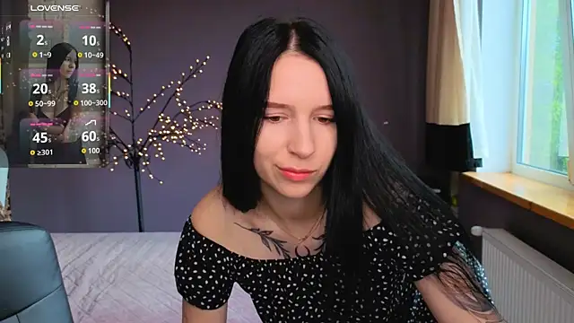 Snapshot of KarolinaBlacks chatting on 05.07.26 KarolinaBlacks online show from 05.07.26