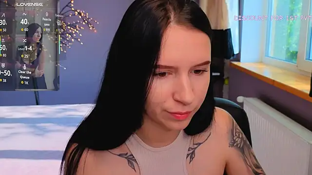 Snapshot of KarolinaBlacks chatting on 06.15.26 KarolinaBlacks online show from 06.15.26