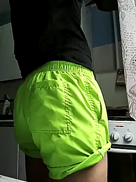 Snapshot of petibacsi96 chatting on 12.05.24 petibacsi96 online show from 12.05.24