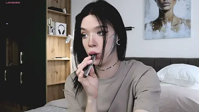 Dasha M online show from 04.24.26