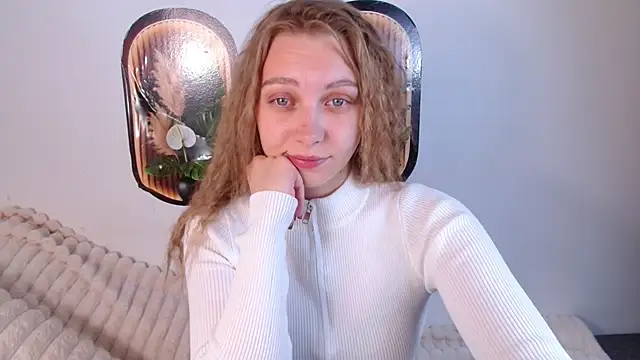 Snapshot of bellaa_love_ chatting on 05.11.26 bellaa love online show from 05.11.26